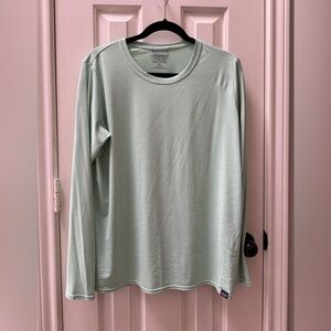 Patagonia W’s XL Long-Sleeved Capilene Daily Shirt, Green